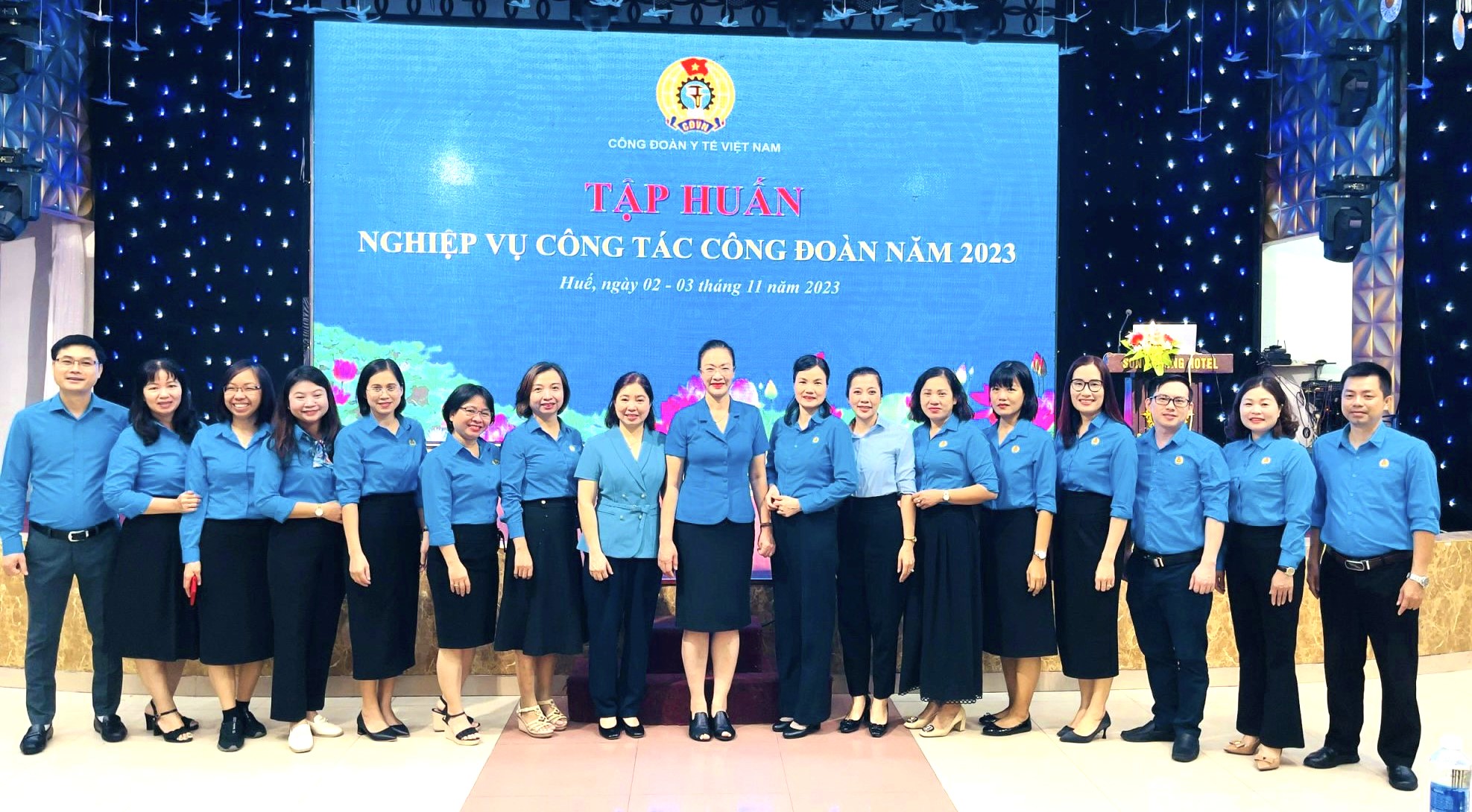 Công đoàn bet 365it
 Đà Nẵng đã tham gia hội nghị tập huấn nghiệp vụ công tác Công đoàn năm 2023
