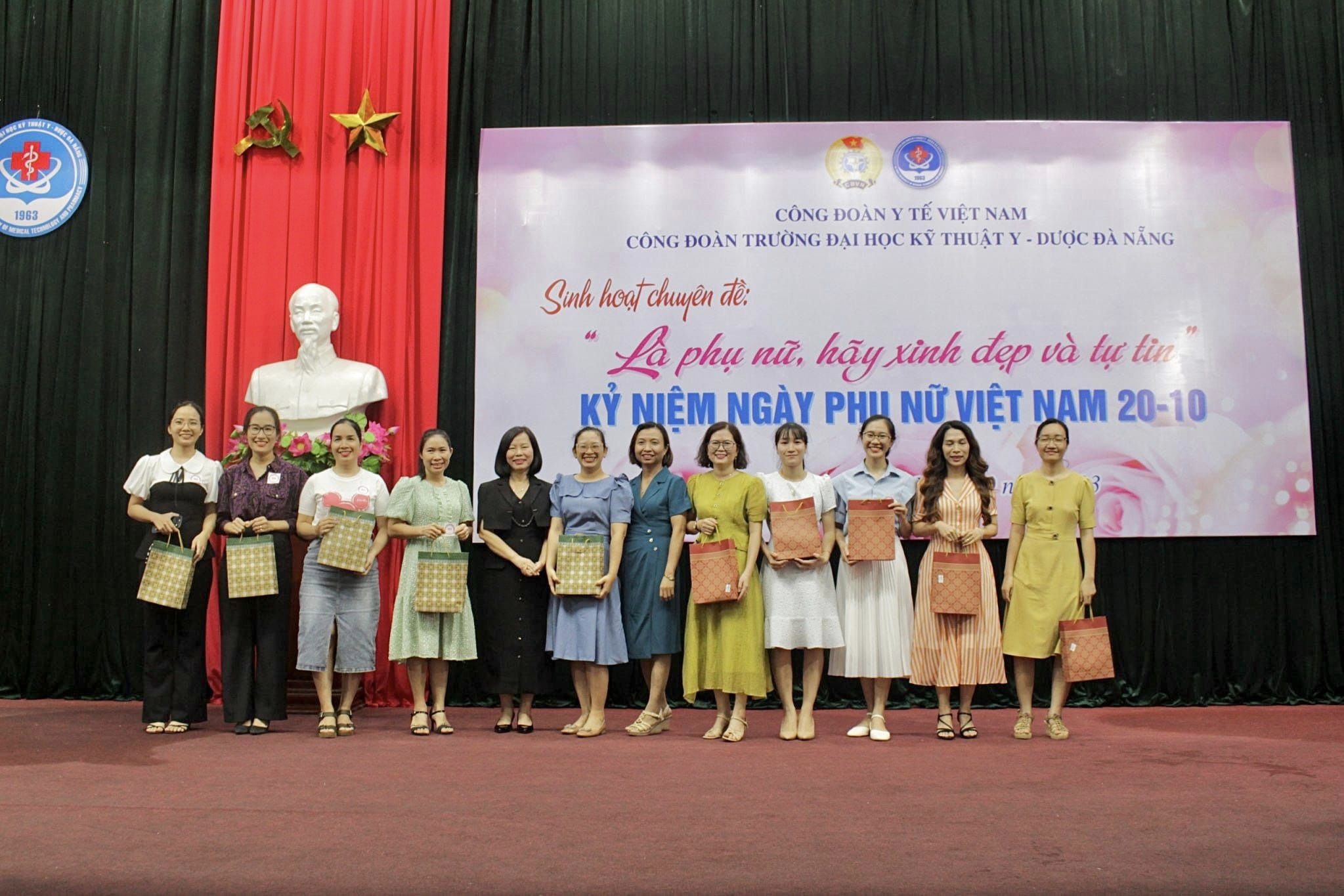 Công đoàn bet 365it
 Đà Nẵng tổ chức sinh hoạt nhân kỷ niệm 93 năm kỷ niệm Ngày thành lập Hội liên hiệp Phụ nữ Việt Nam  